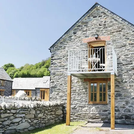 Dee Valley Escape With Hot Tub Corwen Exterior photo